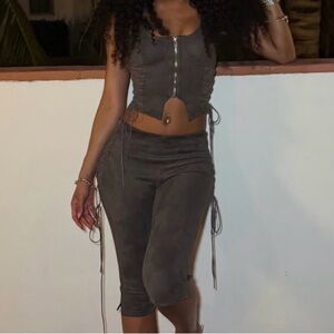 Women's Charcoal Suede-Look Lace-Up Crop Top & Capri Pants Set